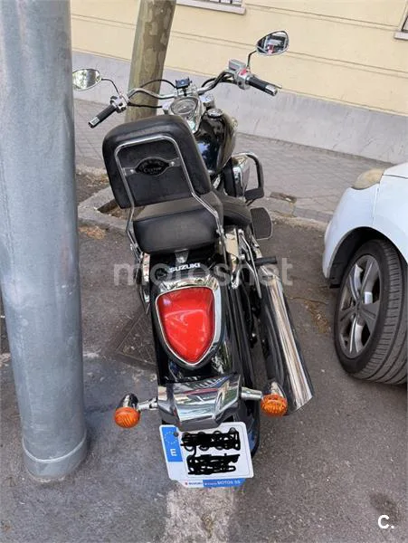 Suzuki Intruder C800 Volusia – Vista 4