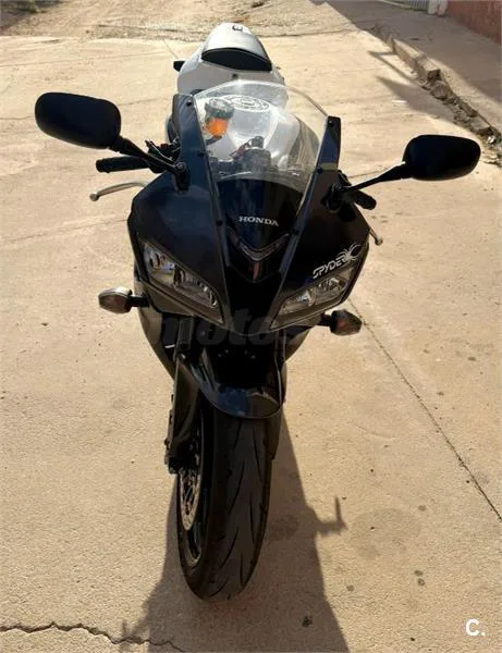 Honda CBR600RR - Vista 7