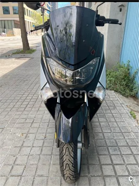 Yamaha NMAX – Vista 3