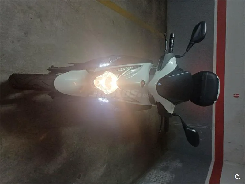 Kymco Agility City 125 – Vista 3