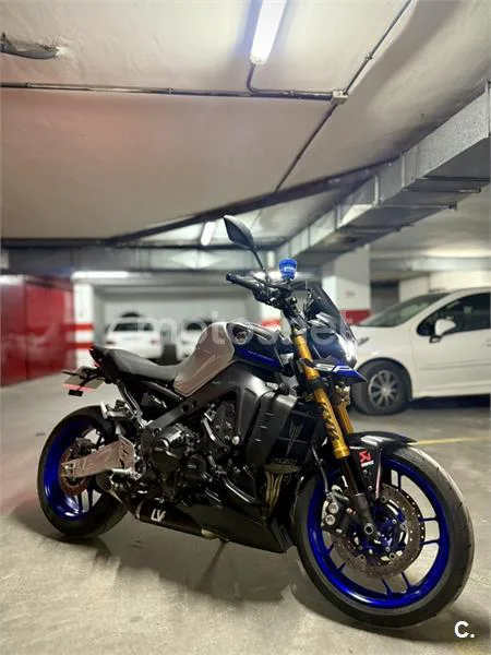 Yamaha MT-09 – Vista 2