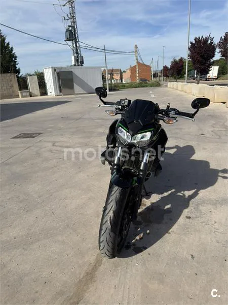 Kawasaki Z650 5000 € 2021 Zaragoza - 2