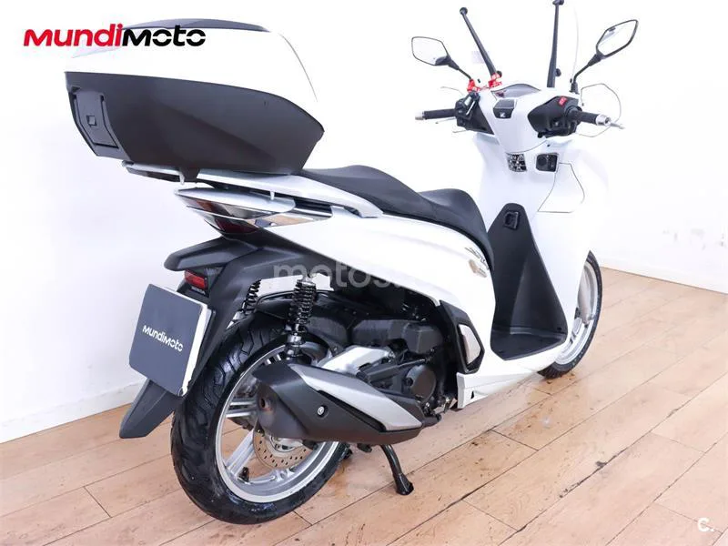 Honda SH 350i – Vista 3