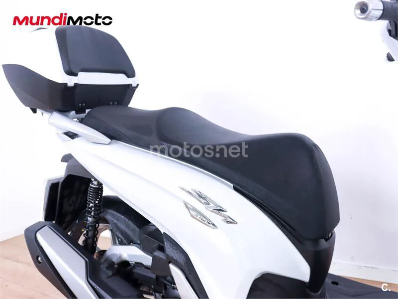 Honda SH 350i – Vista 22