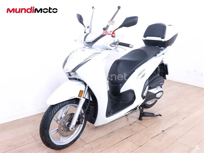Honda SH 350i – Vista 7