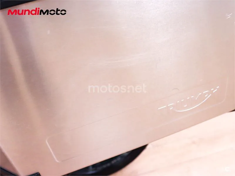 Triumph Tiger 1200 – Vista 39