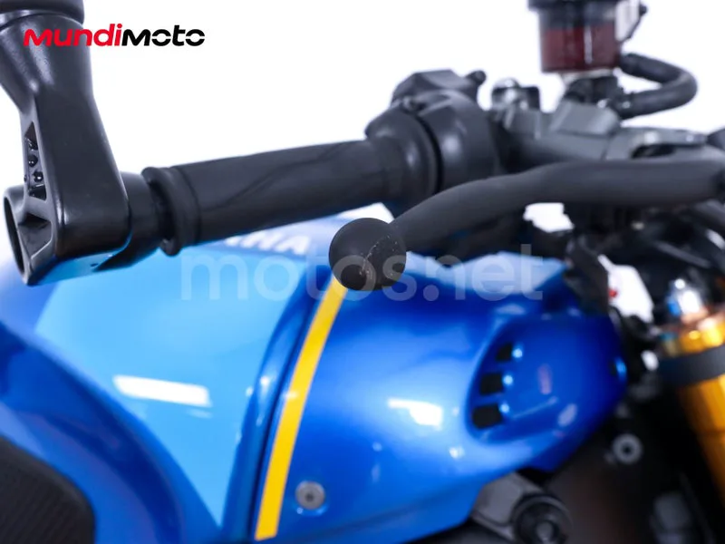 Yamaha XSR 900 – Vista 15