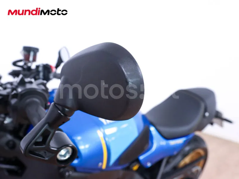Yamaha XSR 900 – Vista 17