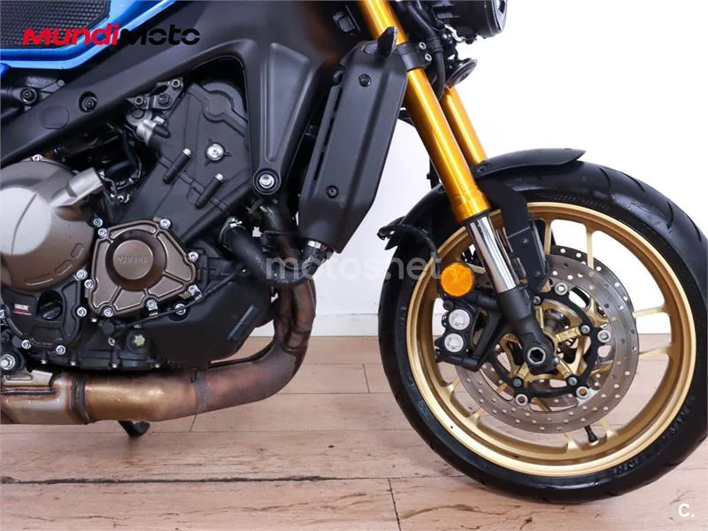 Yamaha XSR 900 – Vista 23
