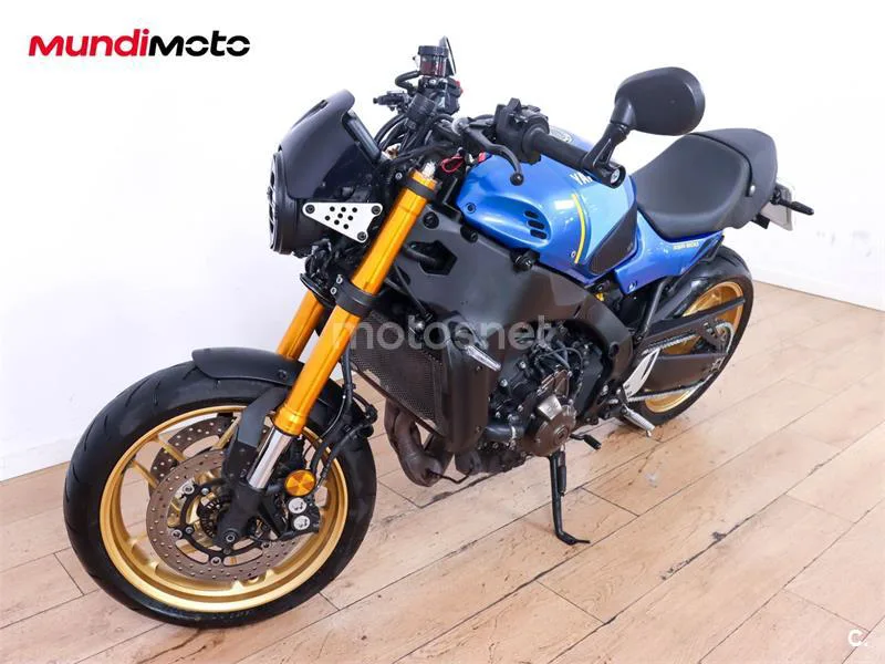 Yamaha XSR 900 – Vista 7