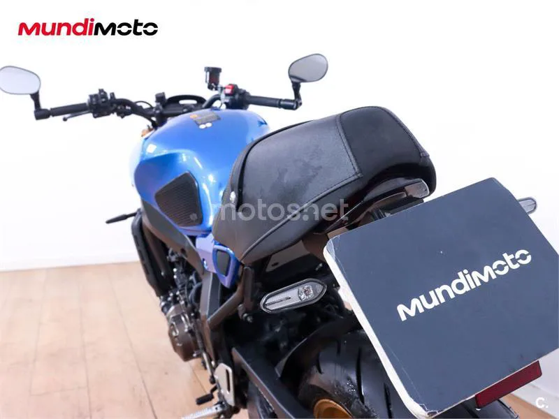 Yamaha XSR 900 – Vista 9