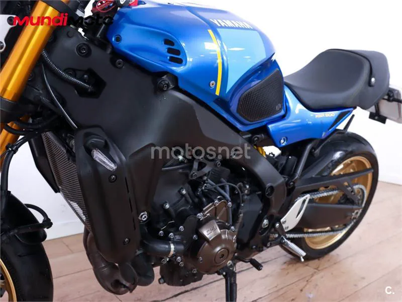 Yamaha XSR 900 – Vista 10
