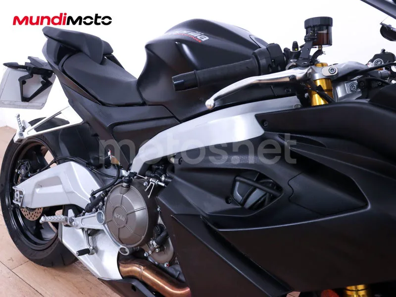 Aprilia RS 660 - Vista 21