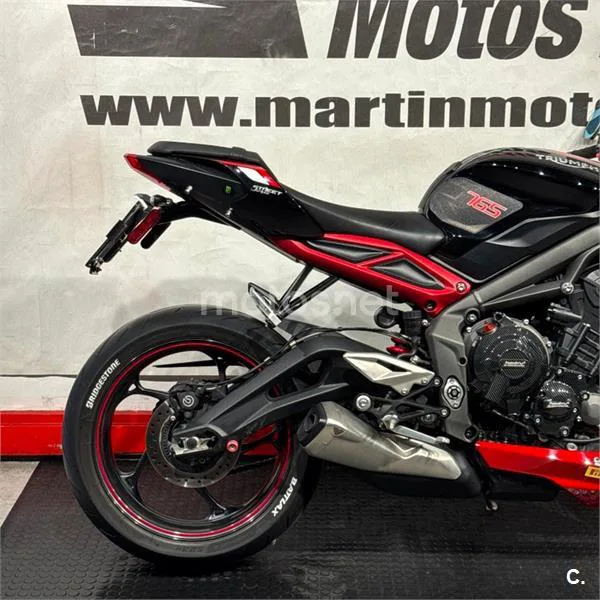 Triumph Street Triple – Vista 7