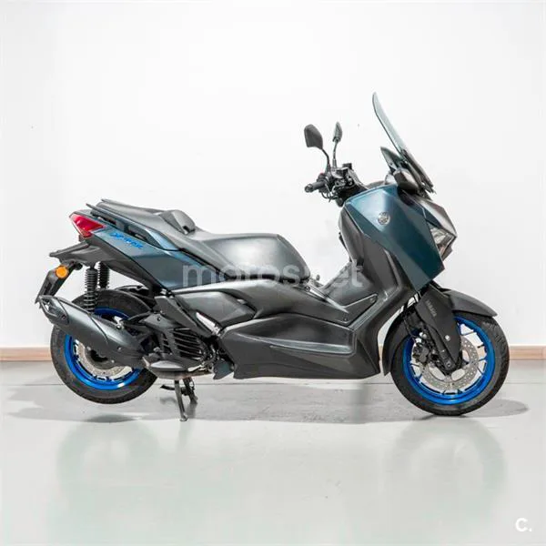 Yamaha XMAX 125 – Vista 19