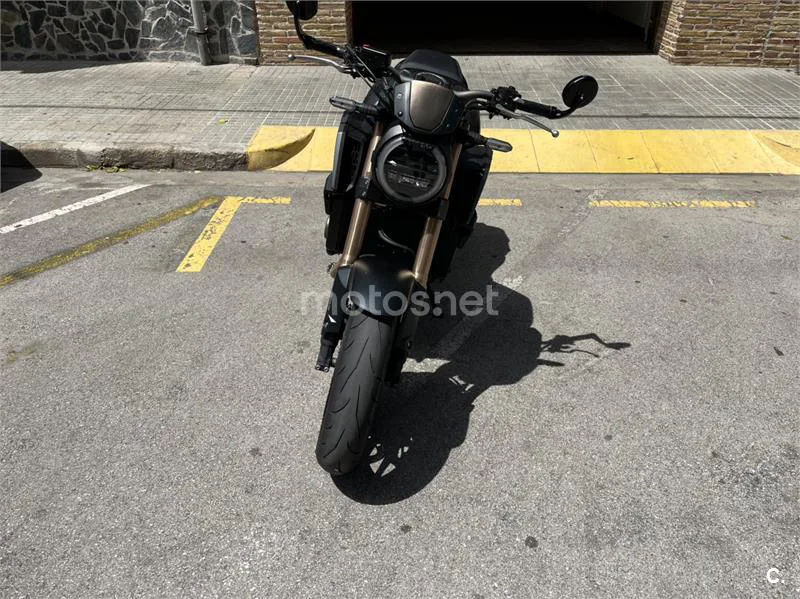 Honda CB 650 R – Vista 3