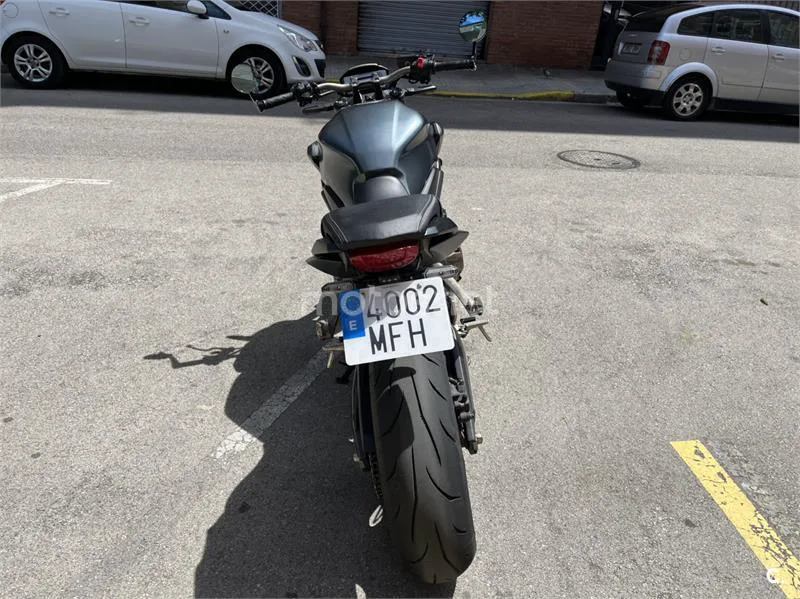 Honda CB 650 R – Vista 4
