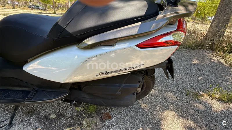 Kymco Super Dink 125 – Vista 12