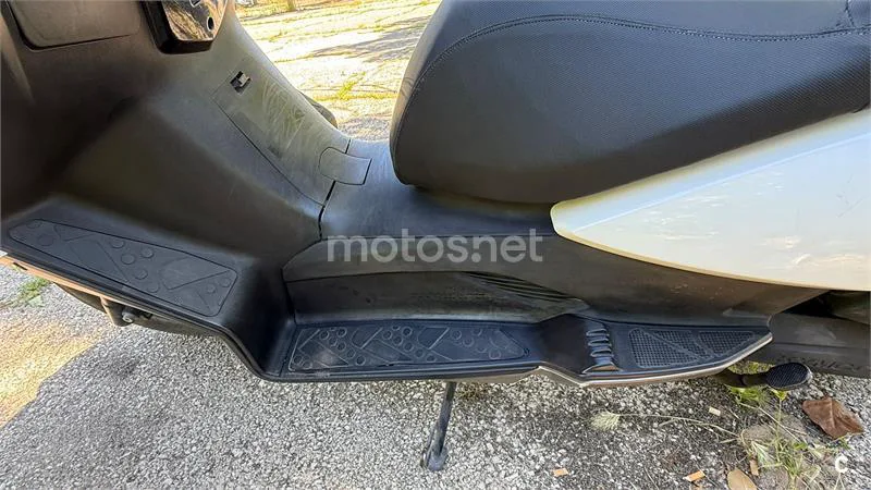 Kymco Super Dink 125 – Vista 5