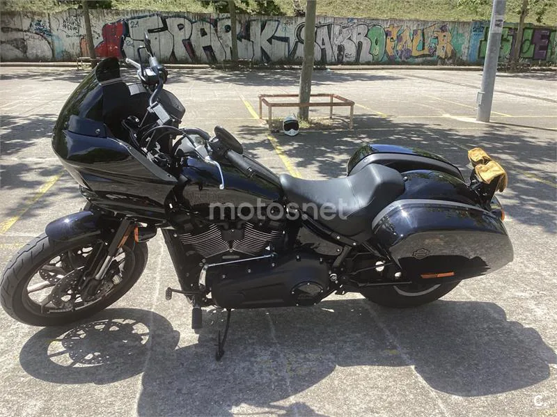 Harley-Davidson Low Rider ST – Vista 2