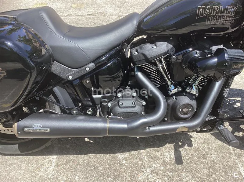 Harley-Davidson Low Rider ST – Vista 3