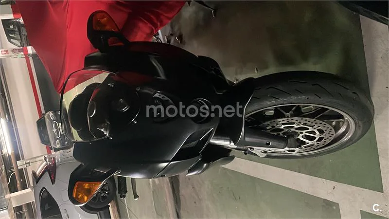 Ducati 749 S – Vista 3