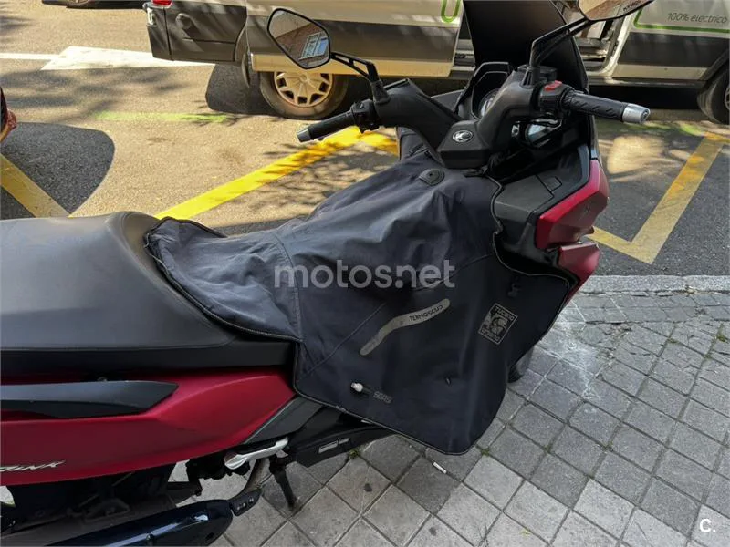 Kymco Super Dink 125 – Vista 2