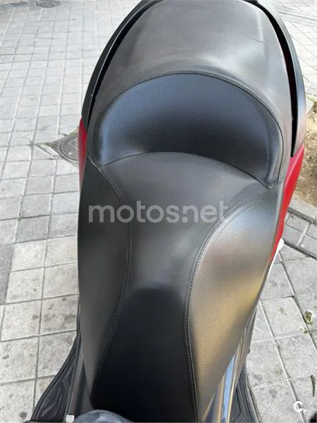 Kymco Super Dink 125 – Vista 4