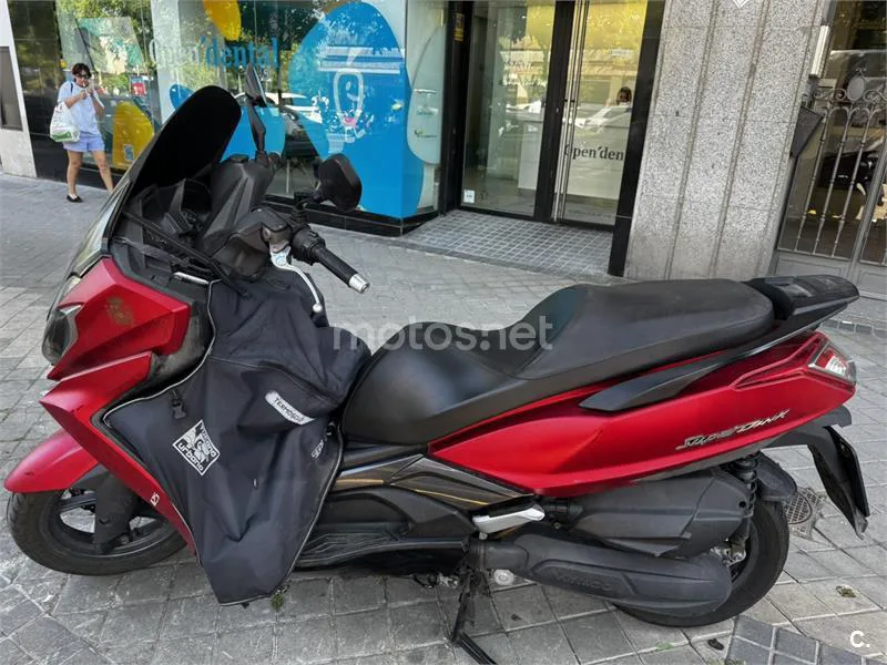 Kymco Super Dink 125 – Vista 6
