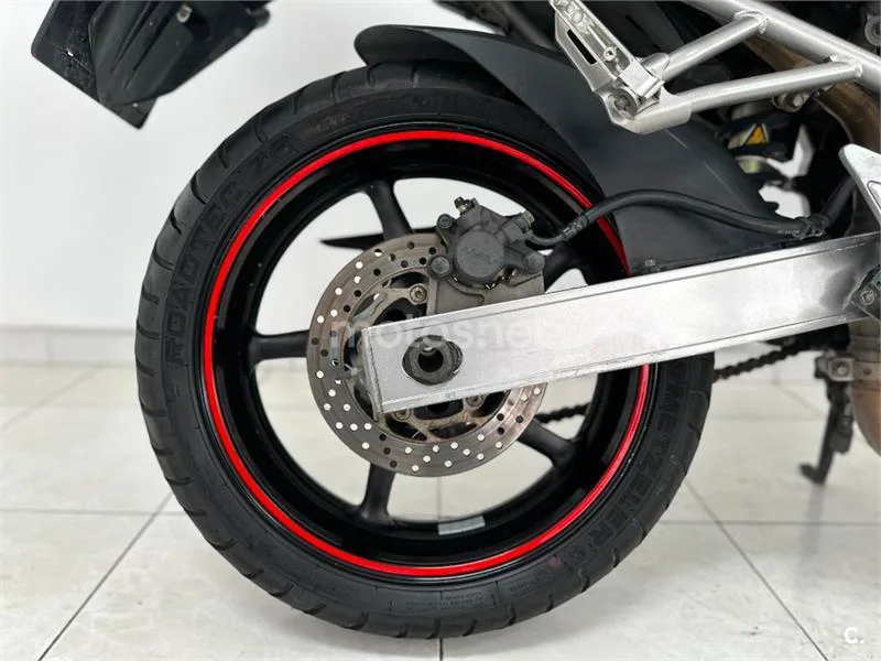 Yamaha FZ6 – Vista 10