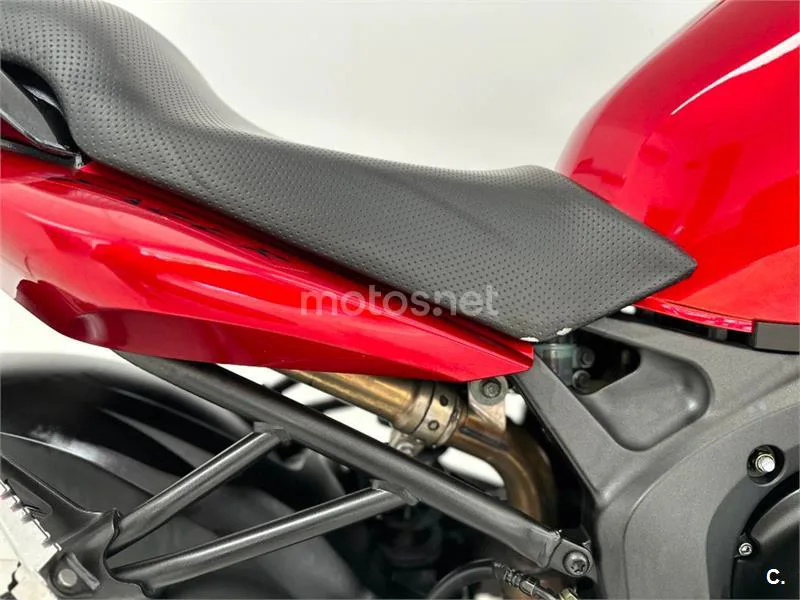 Yamaha FZ6 Fazer – Vista 12