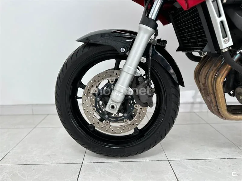 Yamaha FZ6 Fazer – Vista 21