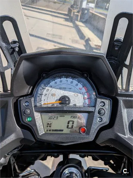 Kawasaki Versys – Vista 7