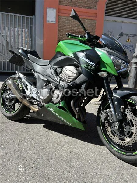 Kawasaki Z800 – Vista 6