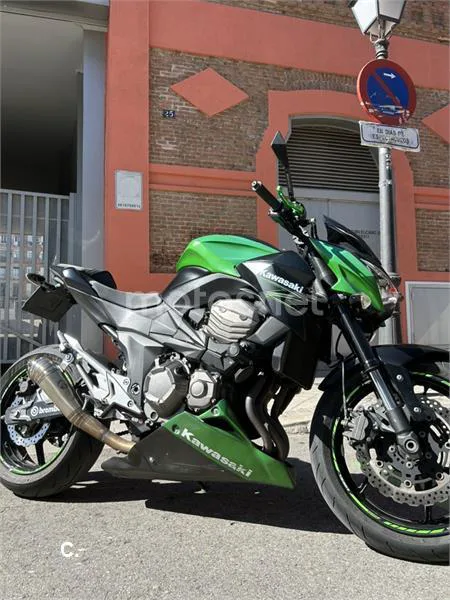 Kawasaki Z800 – Vista 10