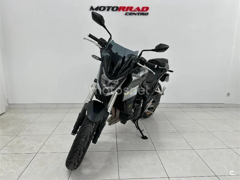 Honda CB 750 Hornet – Vista 3