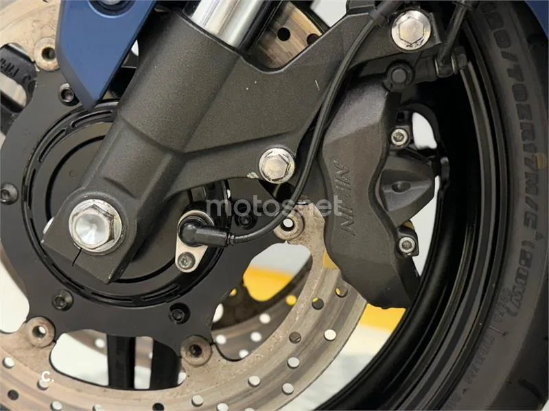 Yamaha FJR 1300 AE – Vista 19