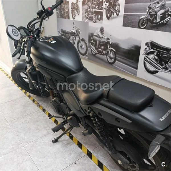 Kawasaki Eliminator 500 – Vista 3