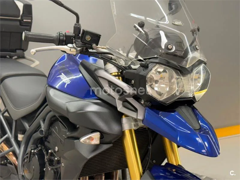 Triumph Tiger 800 – Vista 7