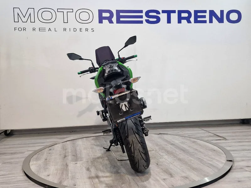 Kawasaki Z650 – Vista 9