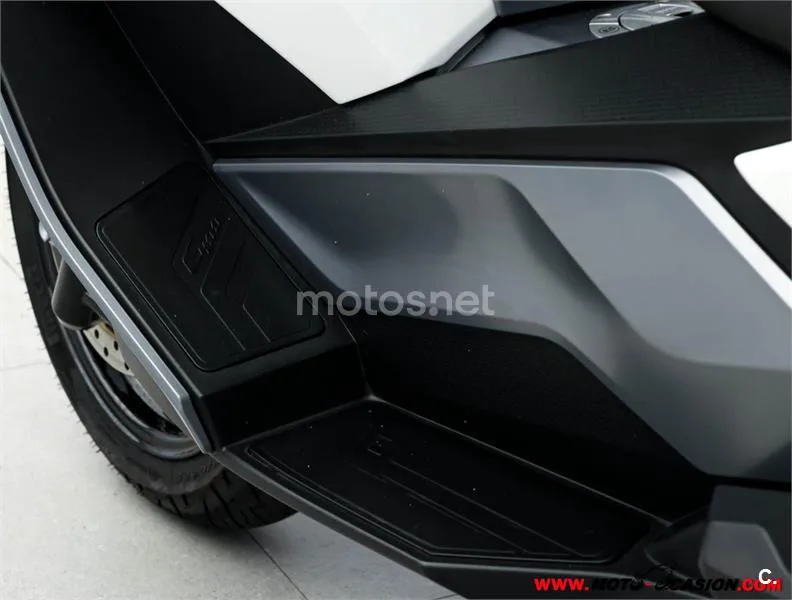 BMW C 400 GT – Vista 10