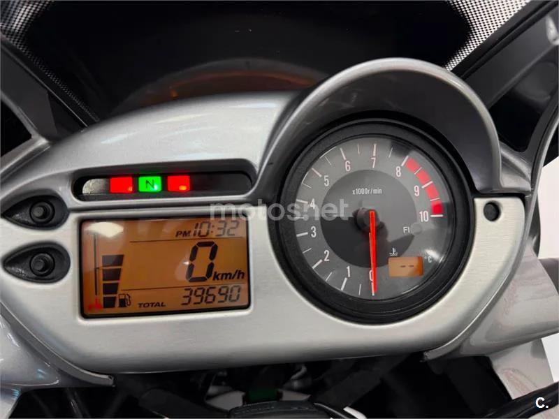 Honda Transalp XL 700 V – Vista 12