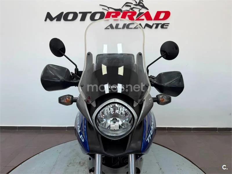 Honda Transalp XL 700 V – Vista 18