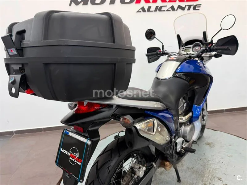Honda Transalp XL 700 V – Vista 6