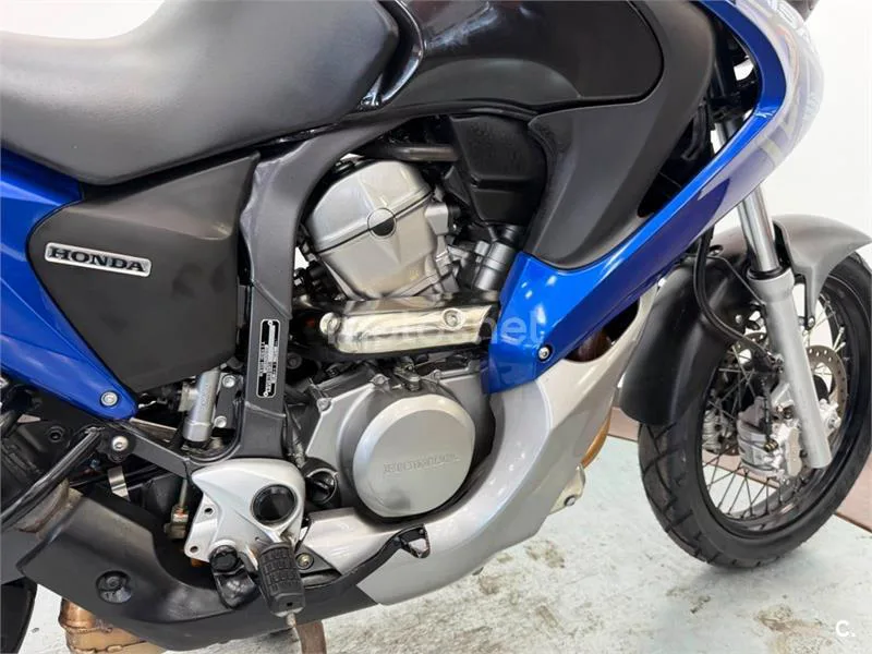 Honda Transalp XL 700 V – Vista 8