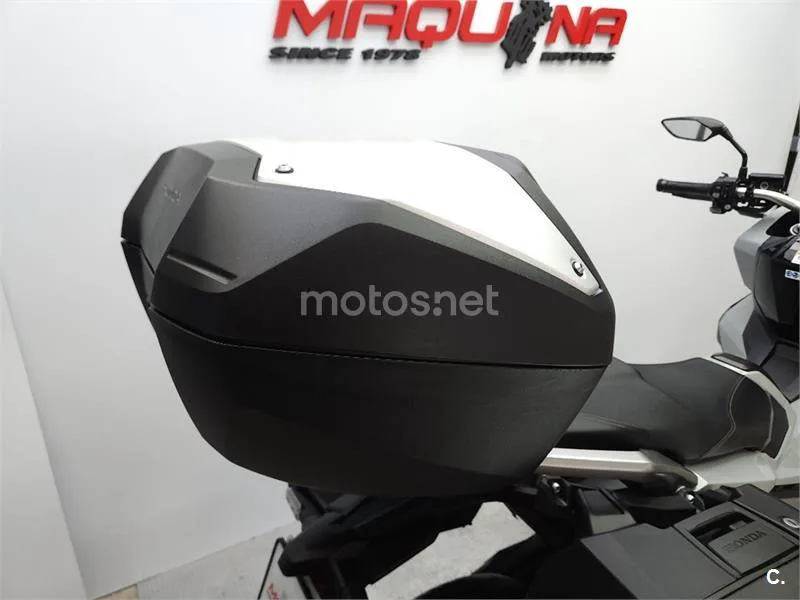 Honda X-ADV – Vista 13