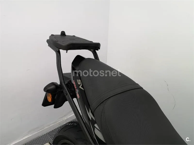 Suzuki SV 650 – Vista 13