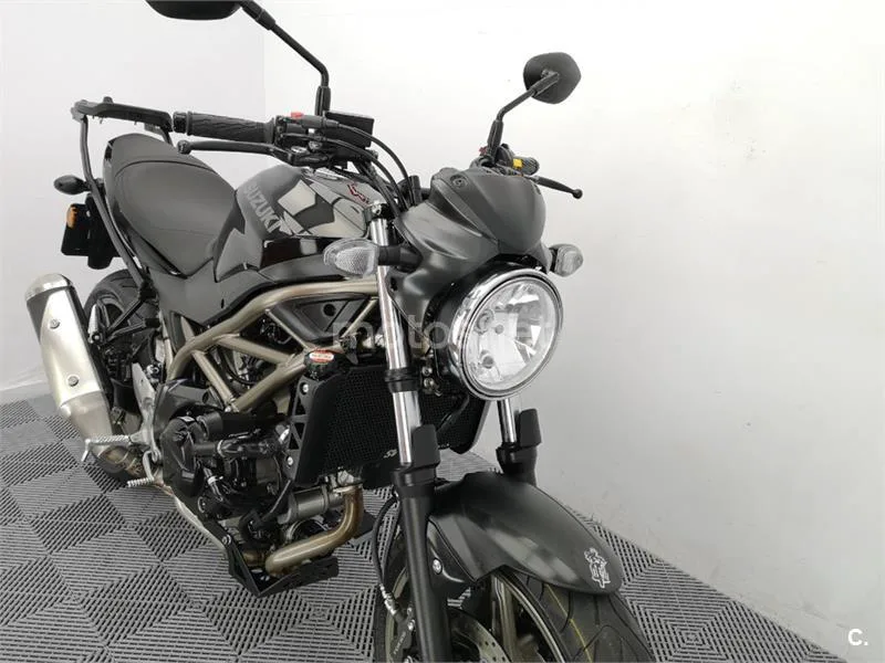 Suzuki SV 650 – Vista 3