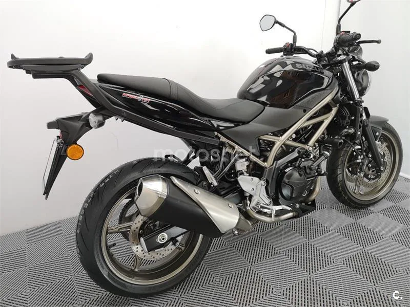 Suzuki SV 650 – Vista 4