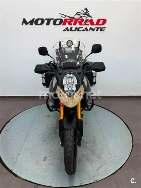 Suzuki V-Strom 1000 – Vista 16